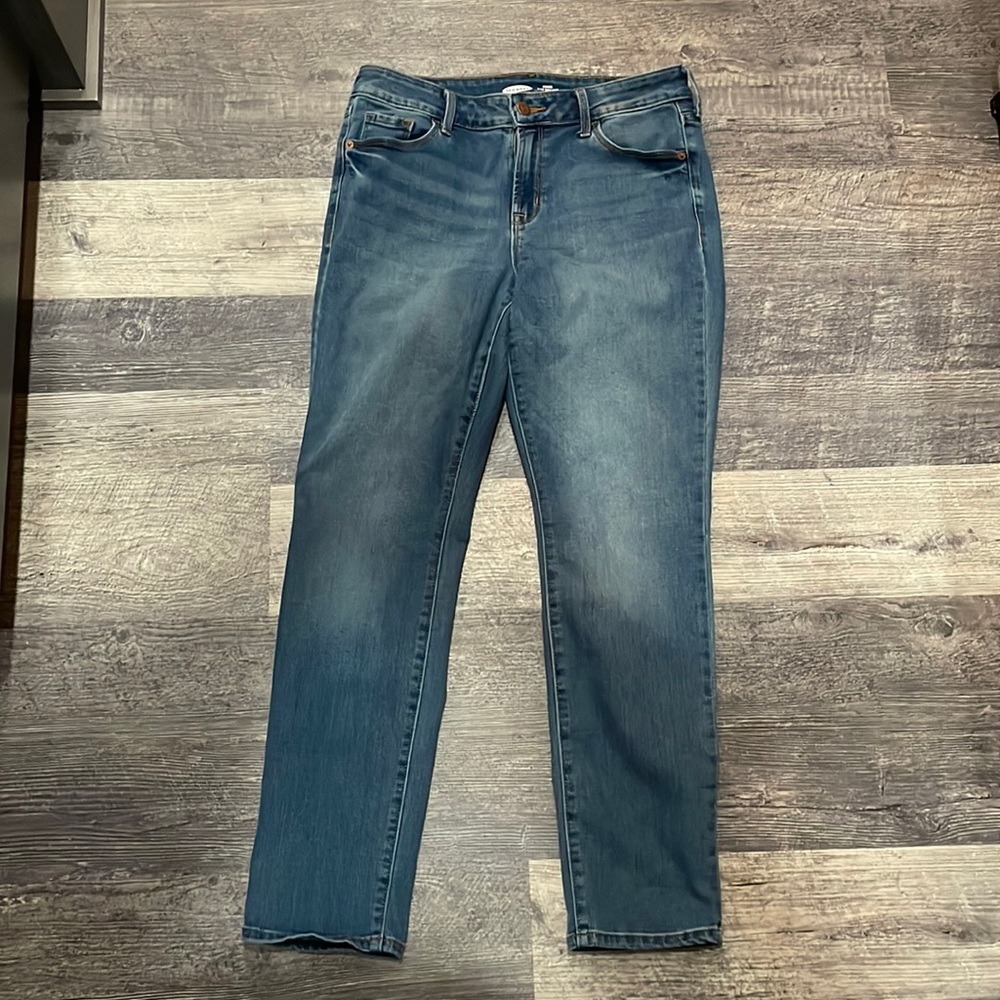 Old Navy blue jeans